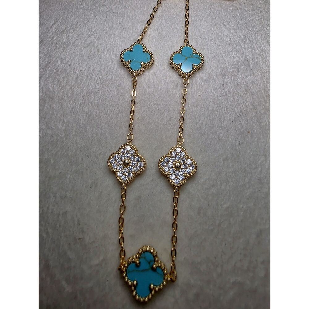 7+1" Genuine Turquoise & Moissanite Alternating Clover Bracelet - Picture 5 of 5